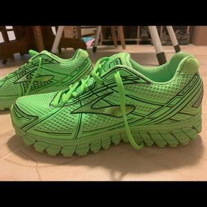 Neon green brooks running shoes. Never worn.